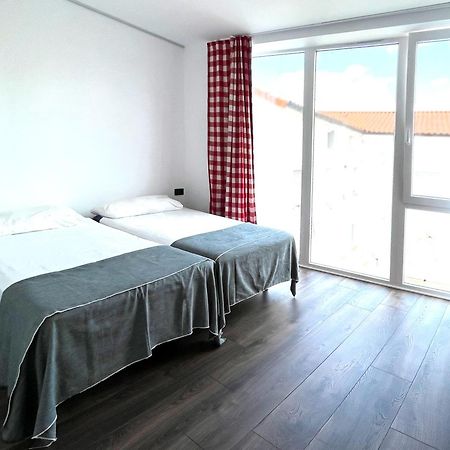 Luxury Pintoreria Vitoria المظهر الخارجي الصورة